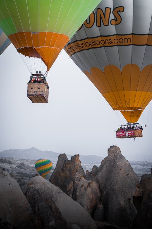 Kostnadsfri bild av cappadocia, eroderade, flygande