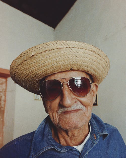 Immagine gratuita di anziano, baffi, cappello di paglia