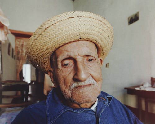 Immagine gratuita di anziano, baffi, cappello di paglia