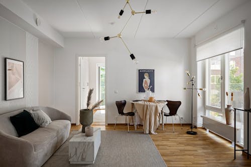 Immagine gratuita di divano, interior design, lampada
