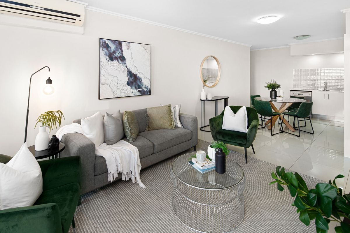 flat moves in Mulbarton — Loaded properly: blankets, straps and a plan in Mulbarton