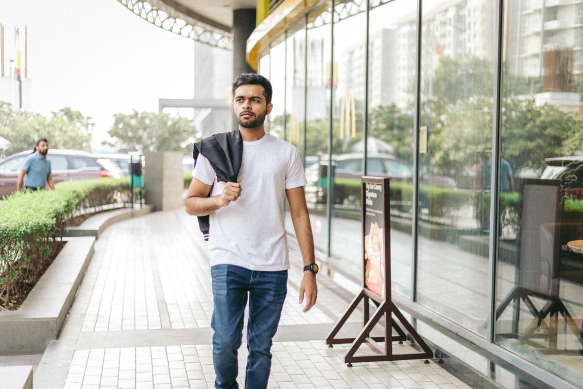 student moves in Crowborough — Student Moves in Crowborough — the working end of the job