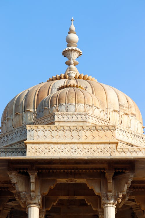 Dome of Gaitore Ki Chhatriyan in Jaipur, India