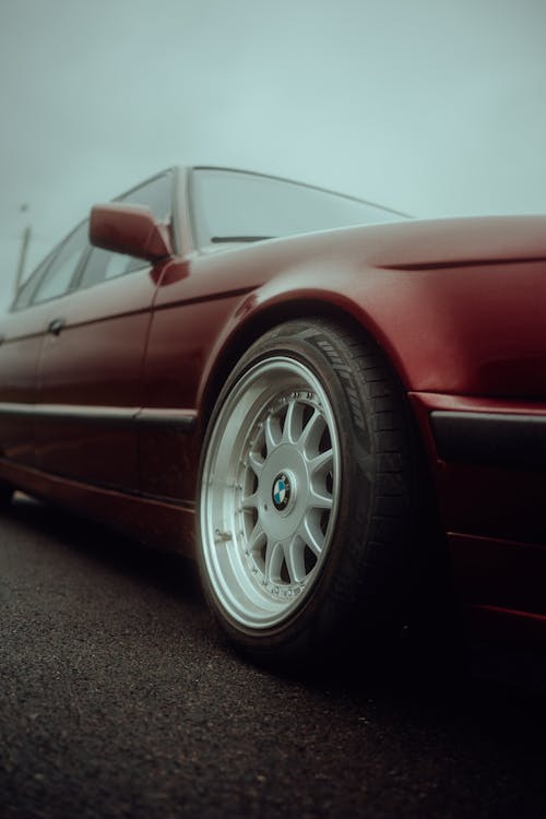 Wheel of Red BMW E34