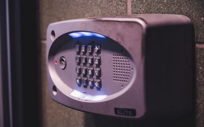 Google làm dễ dàng hơn việc chuyển đổi password manager trên Android