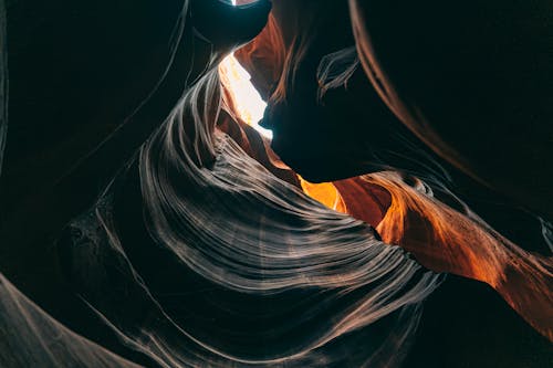 Gratis lagerfoto af antelope canyon, eroderet, gold