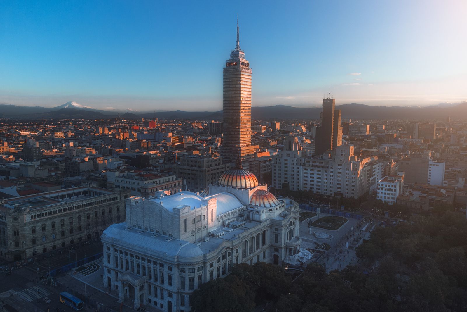 Mexico City 3-Day Itinerary (2026): Centro, Roma–Condesa and Coyoacán Spine