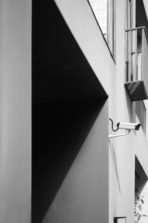 Fotobanka s bezplatnými fotkami na tému balkóny, bytový dom, čierny a biely