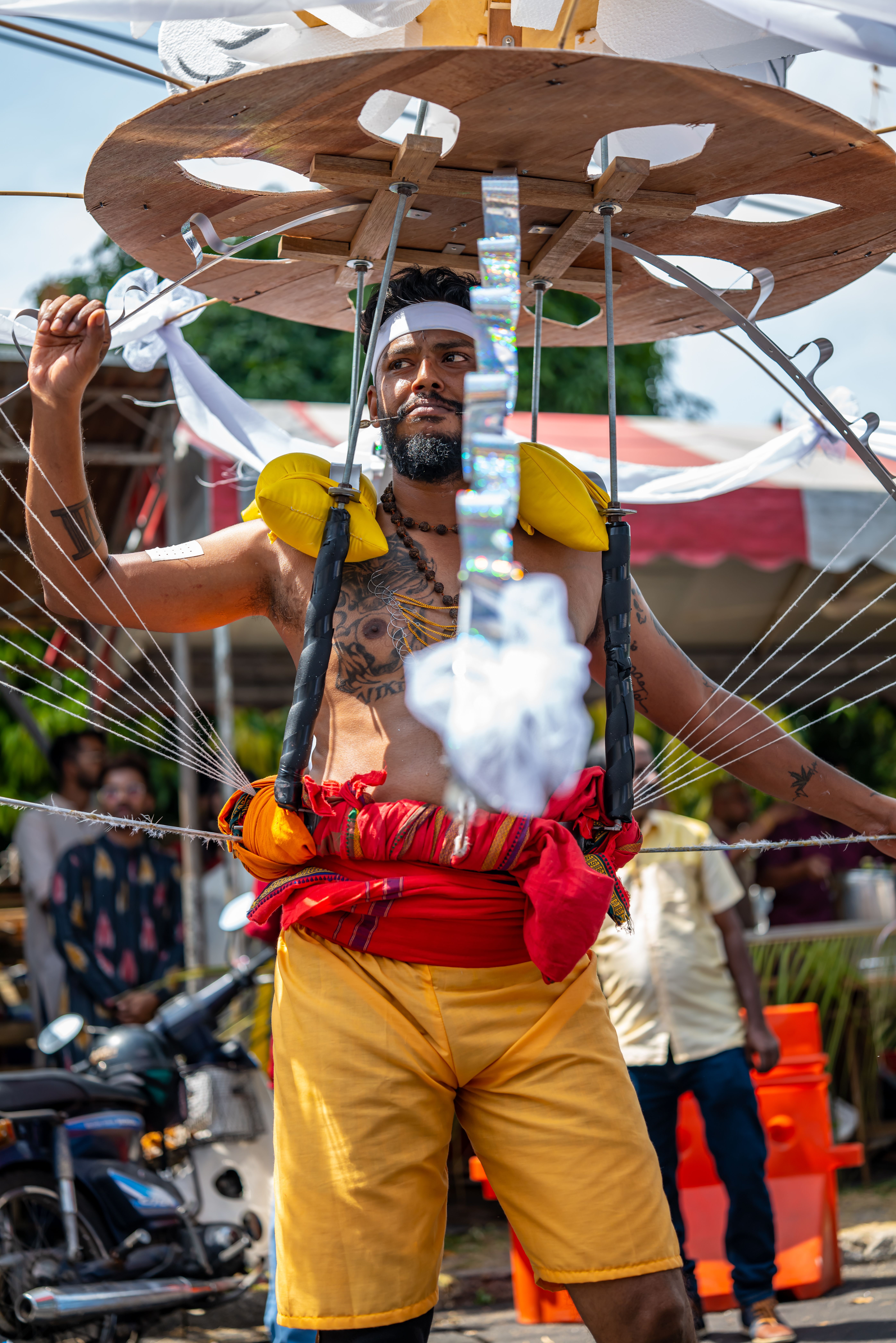 Shirtless Circus Performer · Free Stock Photo