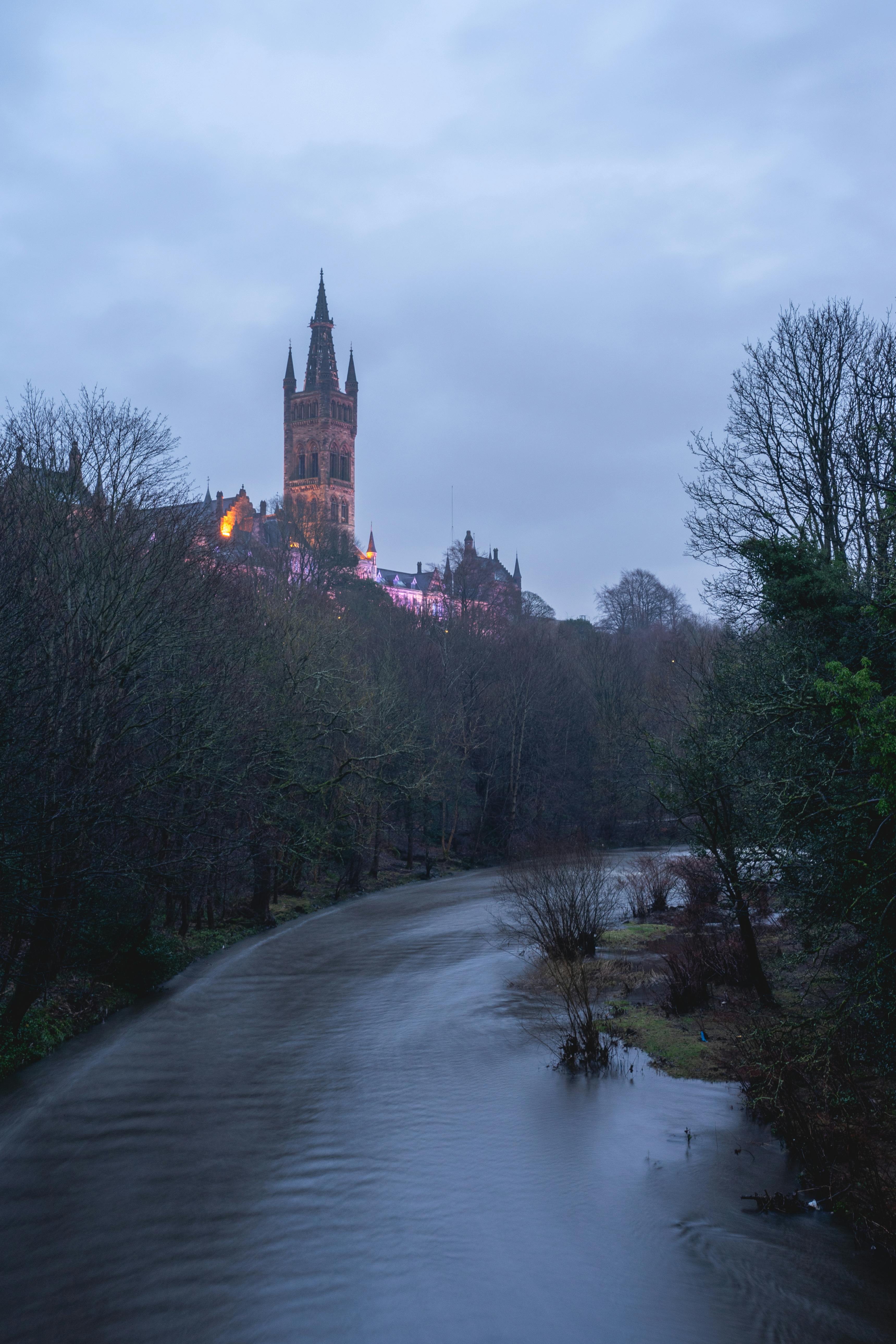 university of glasgow by night january