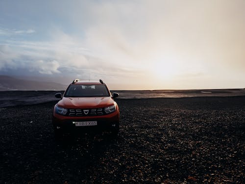 Foto profissional grátis de 4x4, automóvel, dacia