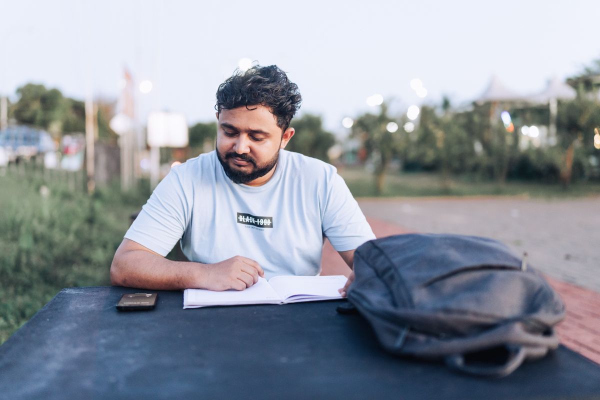 student moves in Humshaugh — Student Moves in Humshaugh — the working end of the job