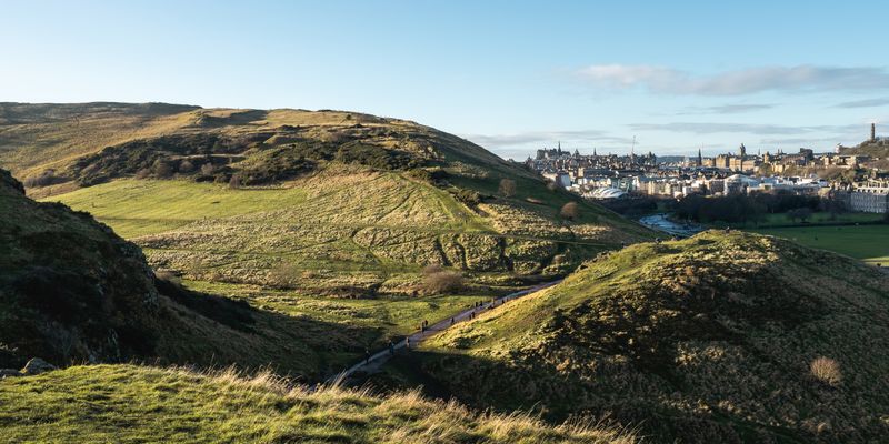 Panorámica de Edimburgo desde Arthur's Seat