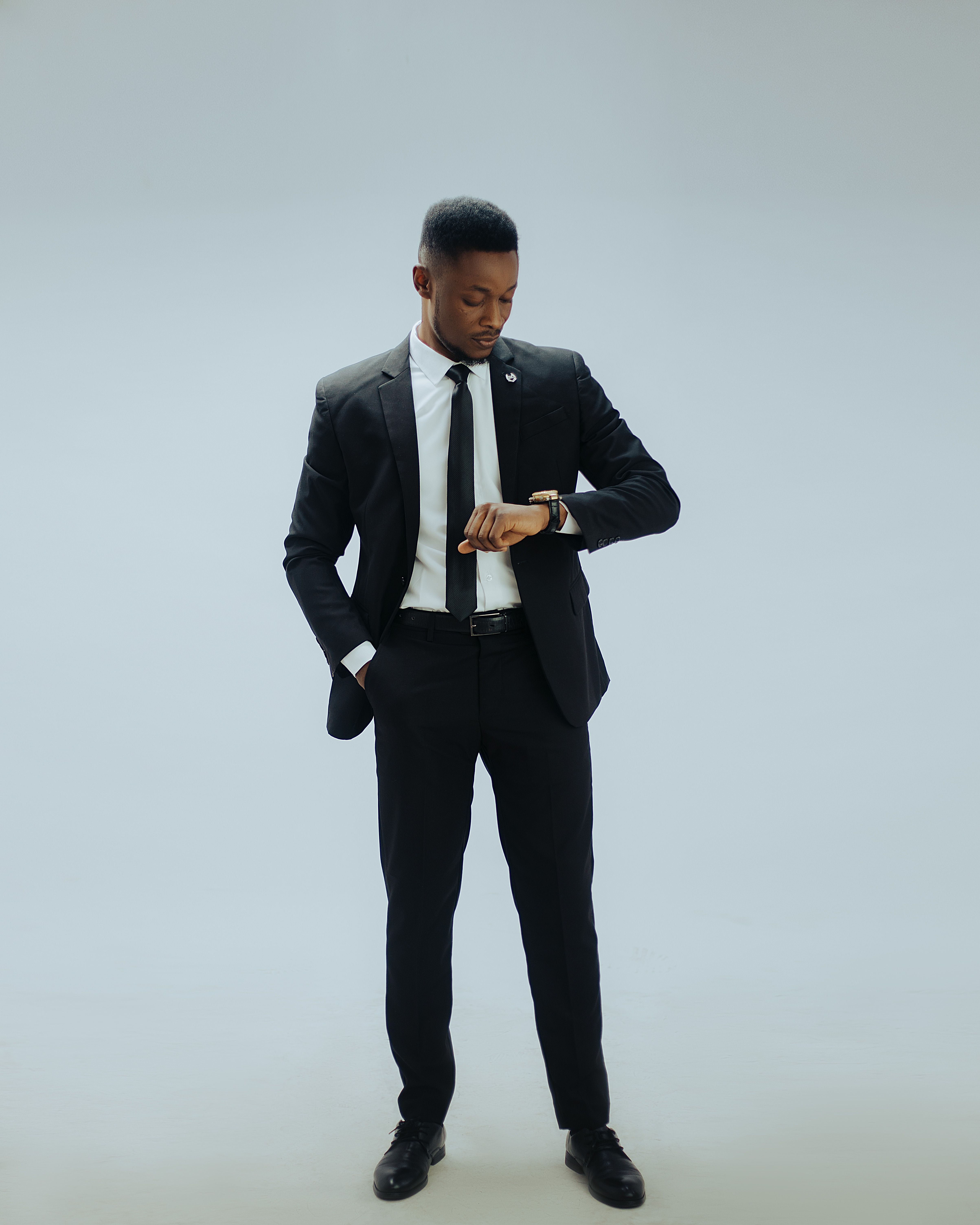 Elegant Man in Suit  Free Stock Photo