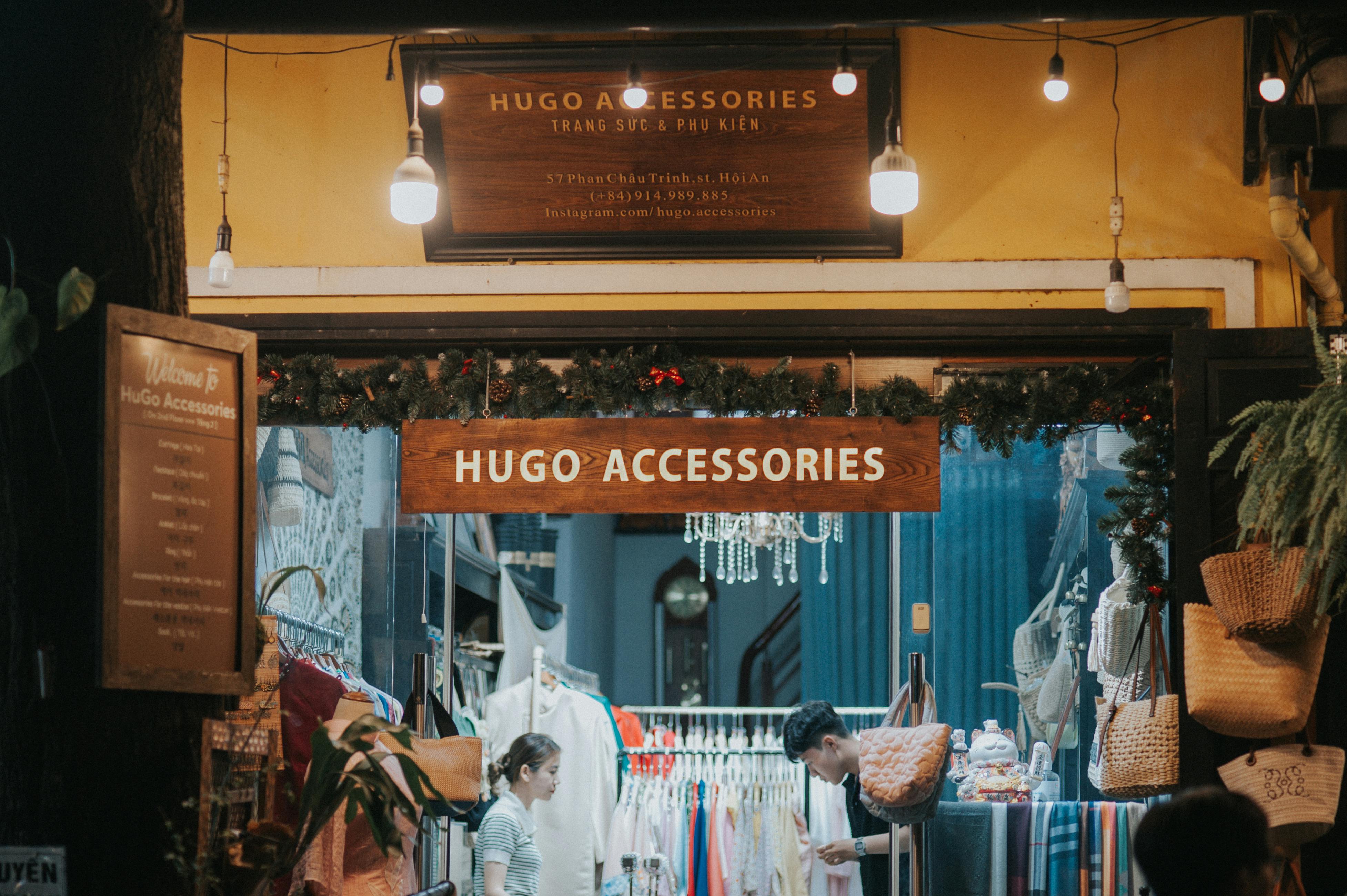 Amazon Alternatives: 21 Places to Shop Online Other Than Amazon — Photo by Đào Minh Tự on Pexels