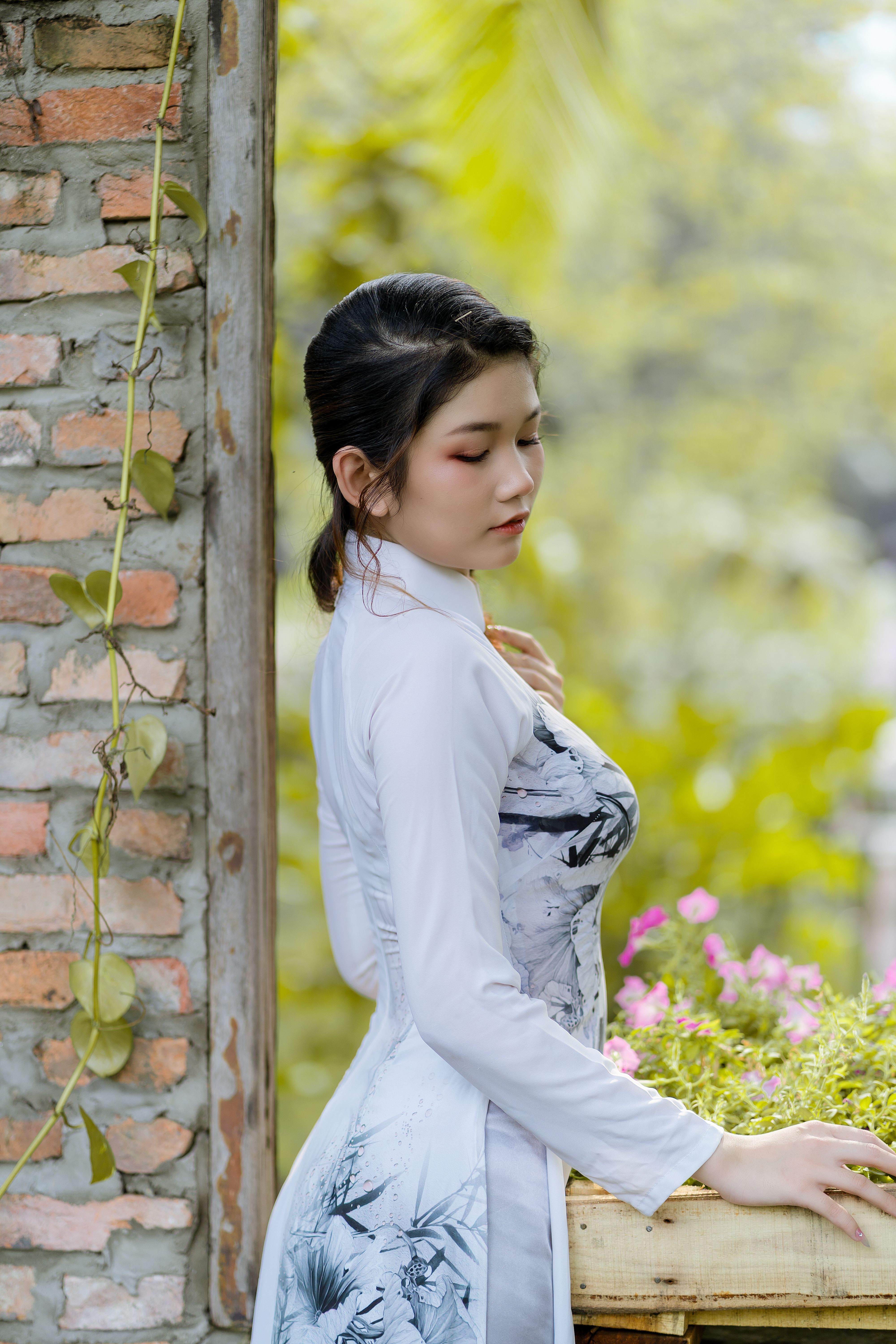 Asian Women Portrait Photos, Download The BEST Free Asian Women Portrait Stock Photos & HD Images
