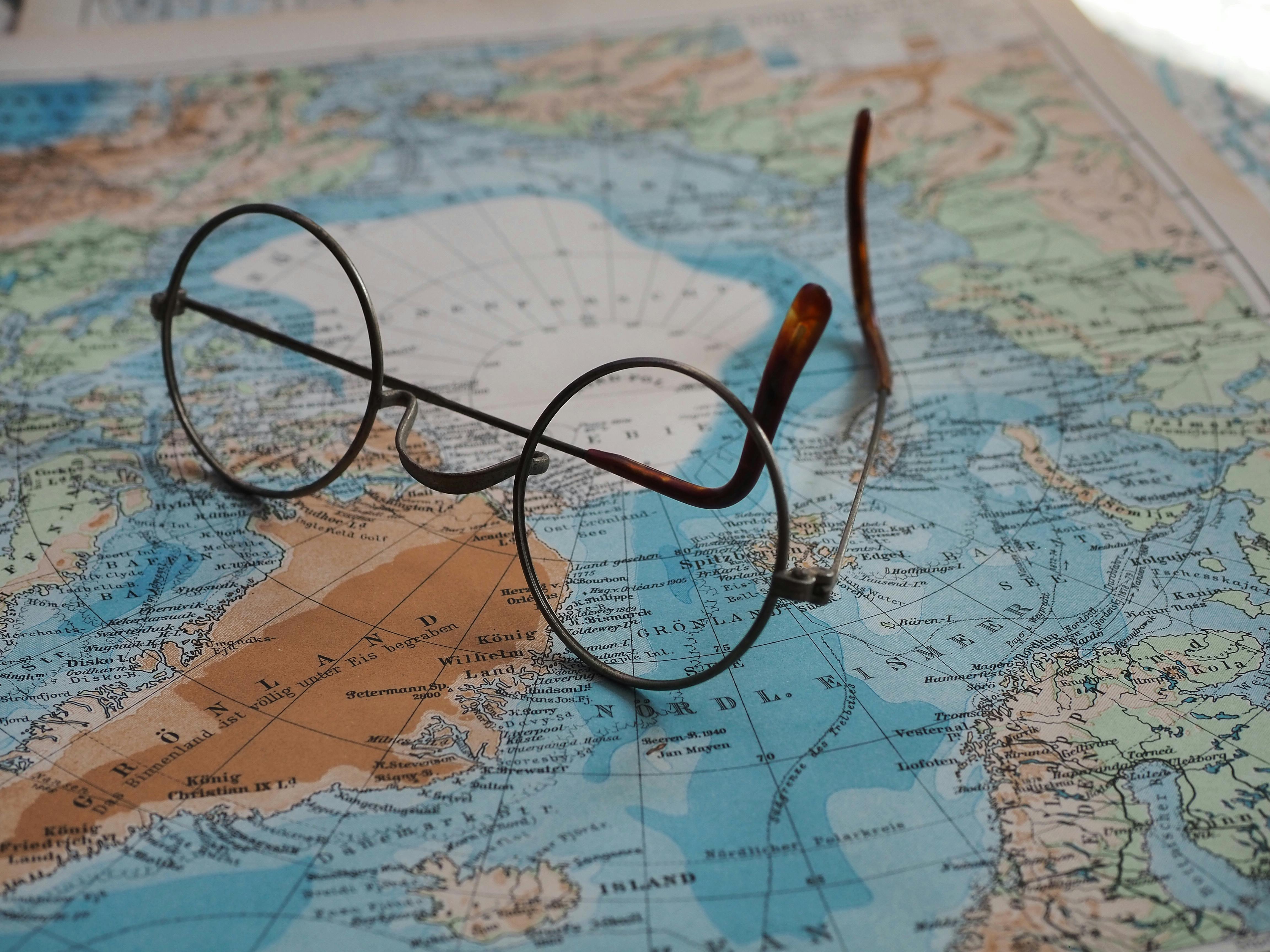 Diplomacy Alumnus Lights Up Geopolitics and AI Strategy — Photo by Beate Vogl on Pexels