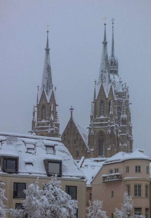 Darmowe zdjęcie z galerii z budynki, domy, gotycka architektura