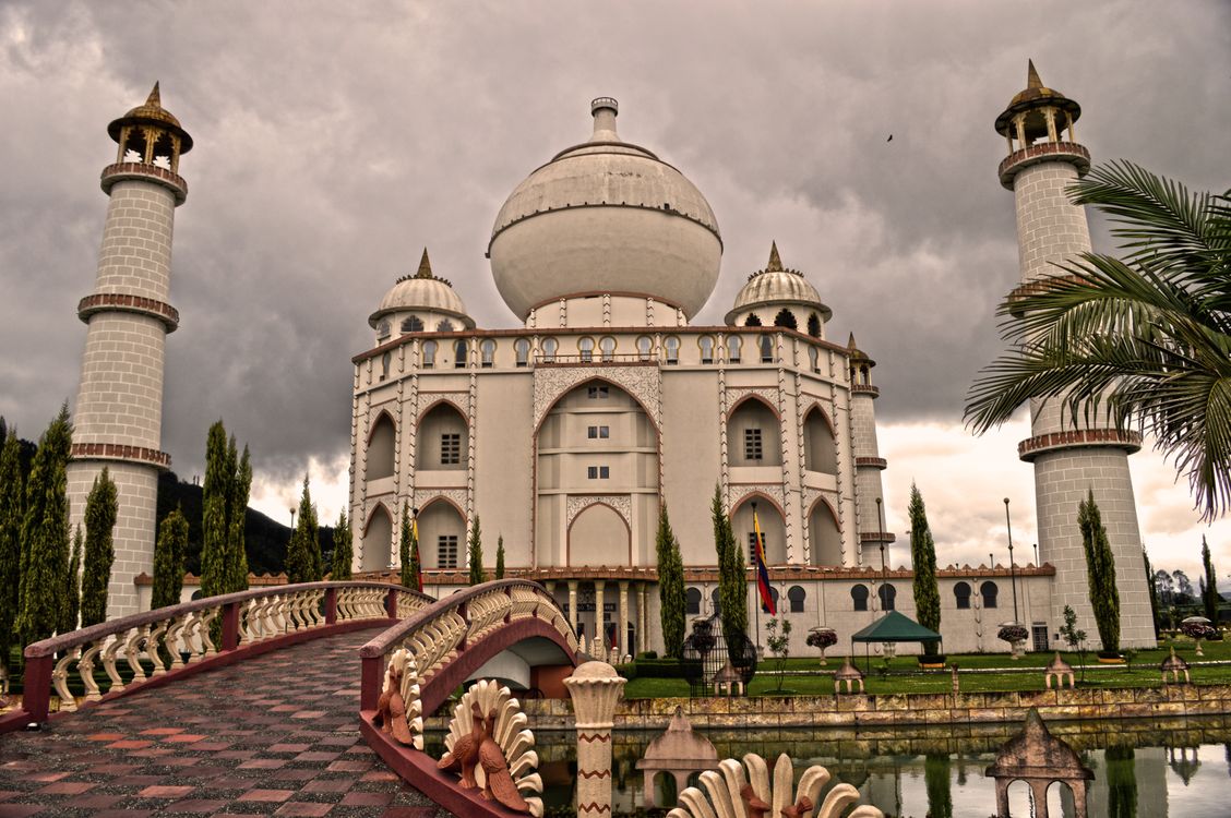 Taj Mahal Replica in Colombia · Free Stock Photo Taj Mahal Replica in Colombia · Free Stock Photo