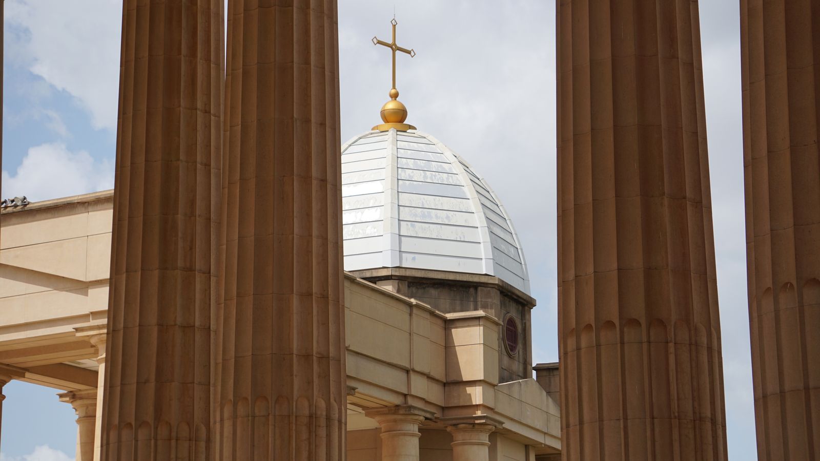 Basilica of our lady of peace in yamoussoukro in ivory coast, Côte d'Ivoire