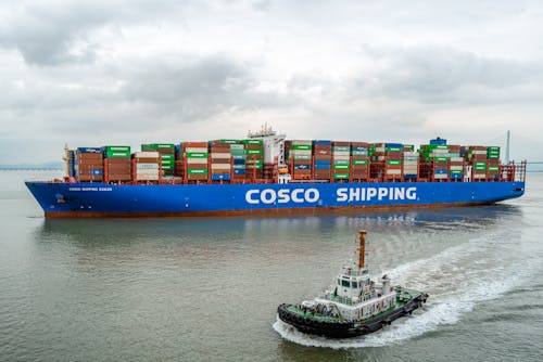 Kostnadsfri bild av båt, containerfartyg, cosco frakt