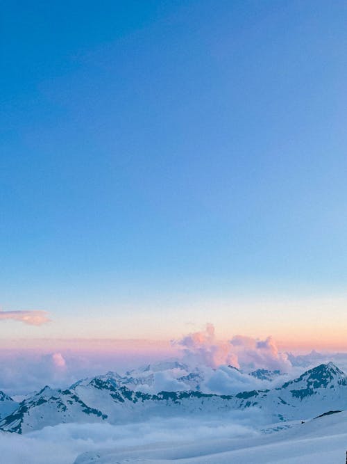 Gratis arkivbilde med blå himmel, fjell, forkjølelse
