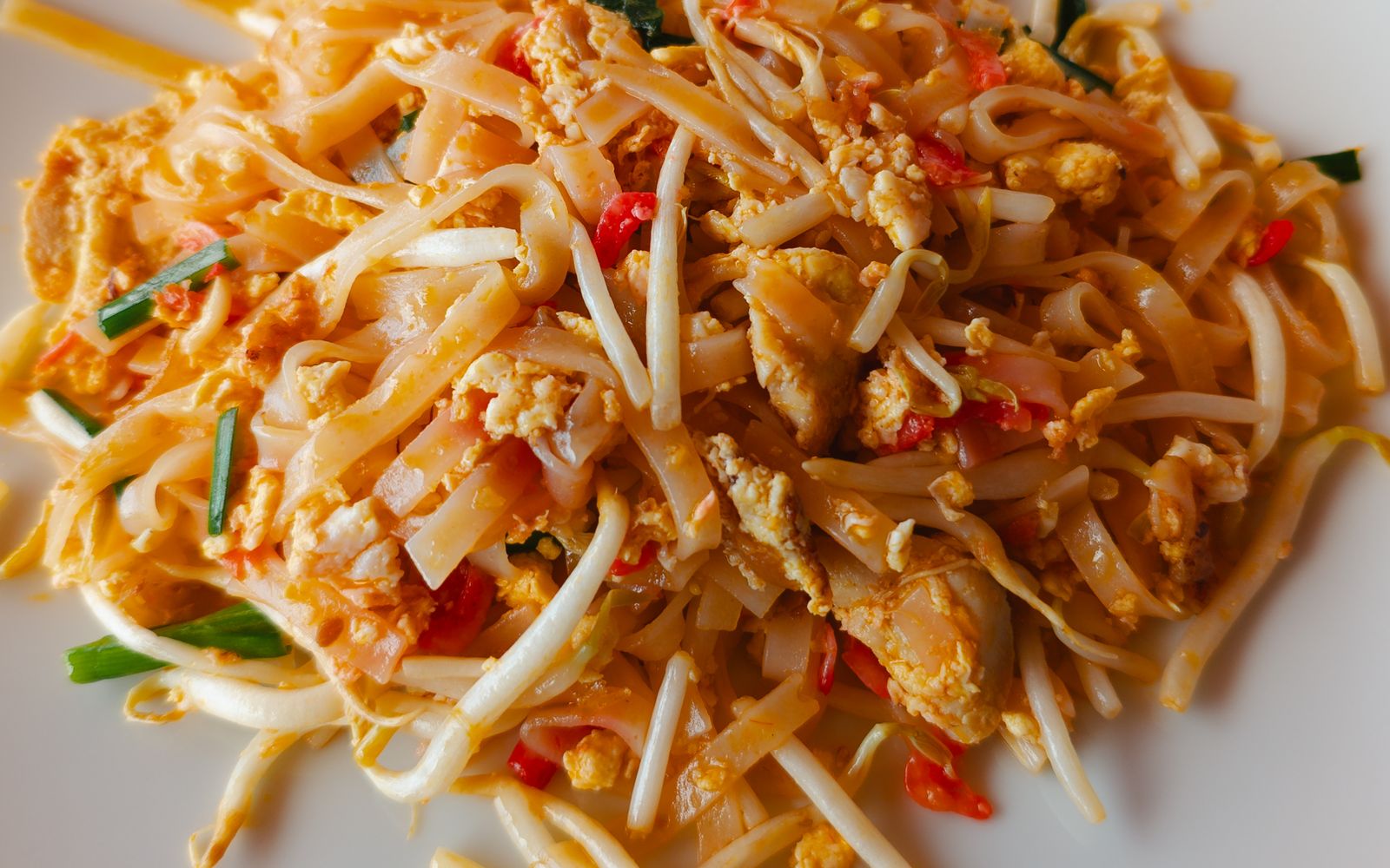 Foto de Pad thai de frango