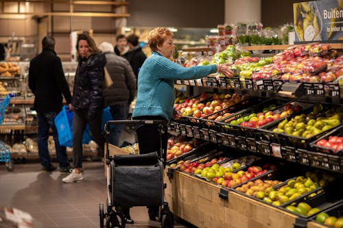 Woman doing grocery shopping