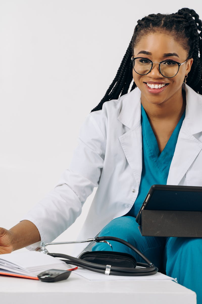 AI紀錄員在醫療現場的真實影響:醫生態度轉變與2026年效率革命 AI紀錄員在醫療現場的真實影響:醫生態度轉變與2026年效率革命