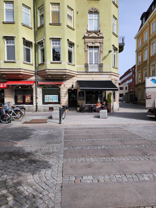 Základová fotografie zdarma na téma aan lichtbak toevoegen, dlažební kostky, města