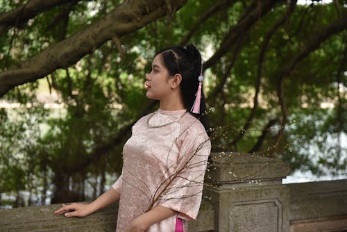 亞洲女人, 傳統服裝, 女人 的 免費圖庫相片