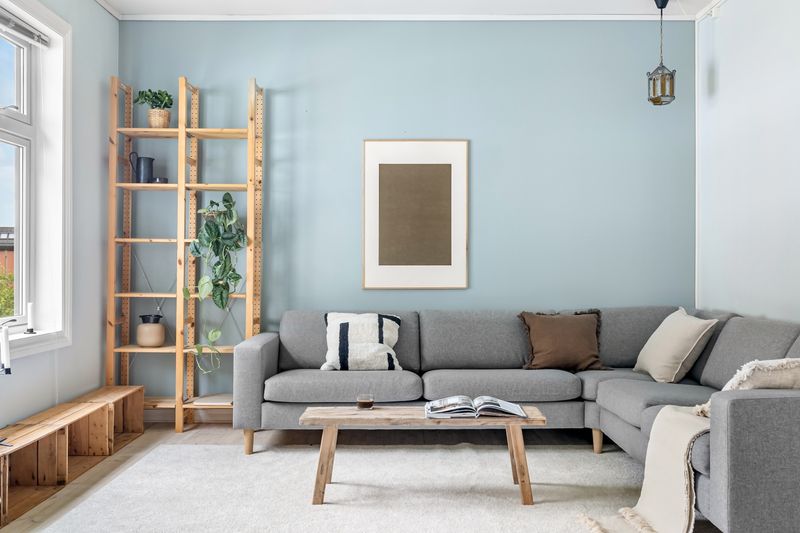 Curved and Organic-Shaped Furniture