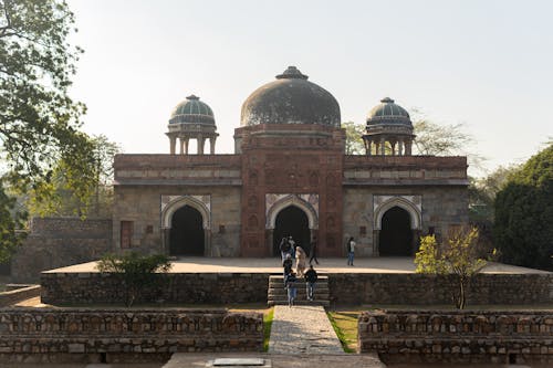 Facade of the Isa Khan Mosque