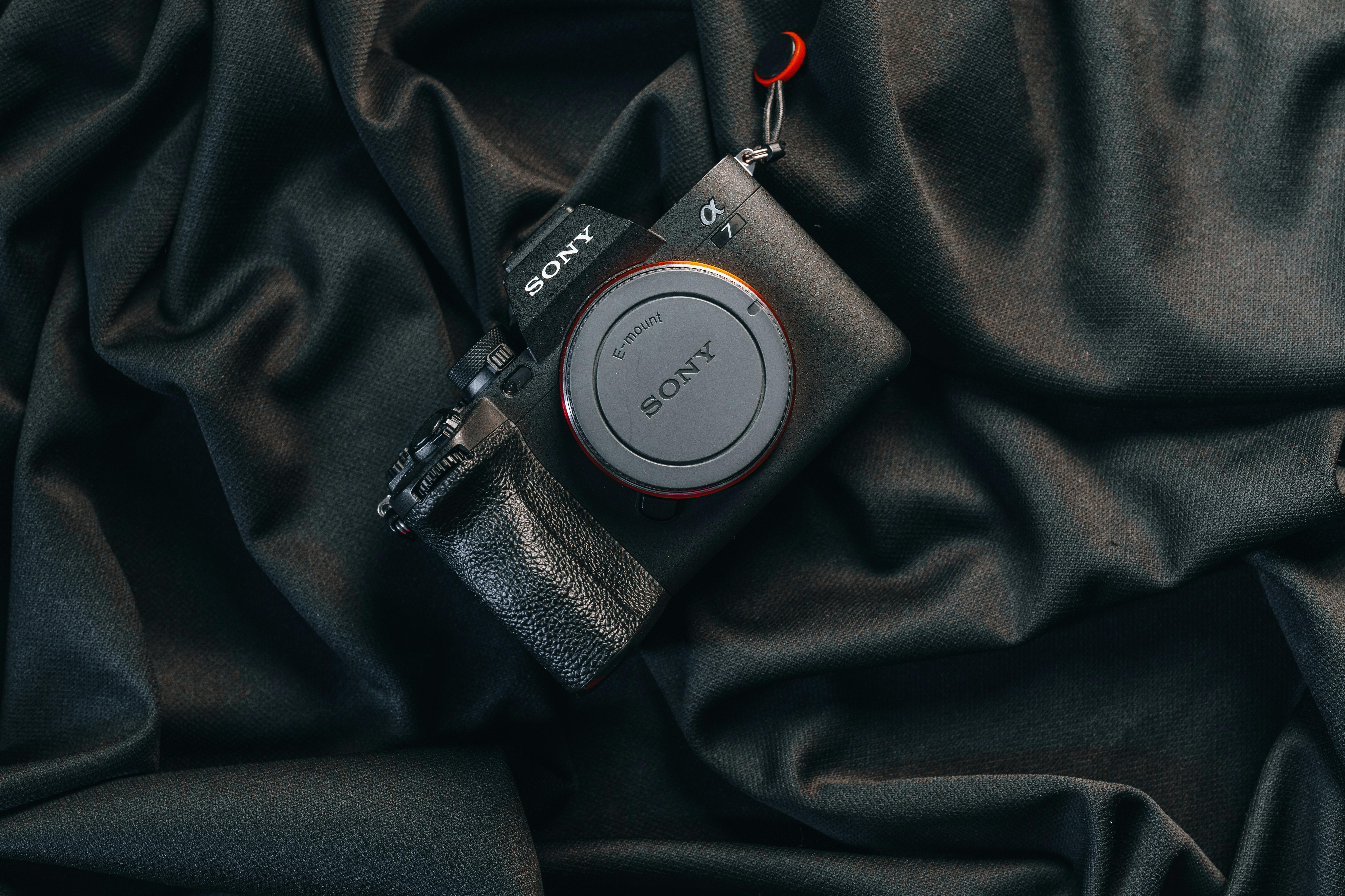 gear reviews — Photo by Masood Aslami on Pexels