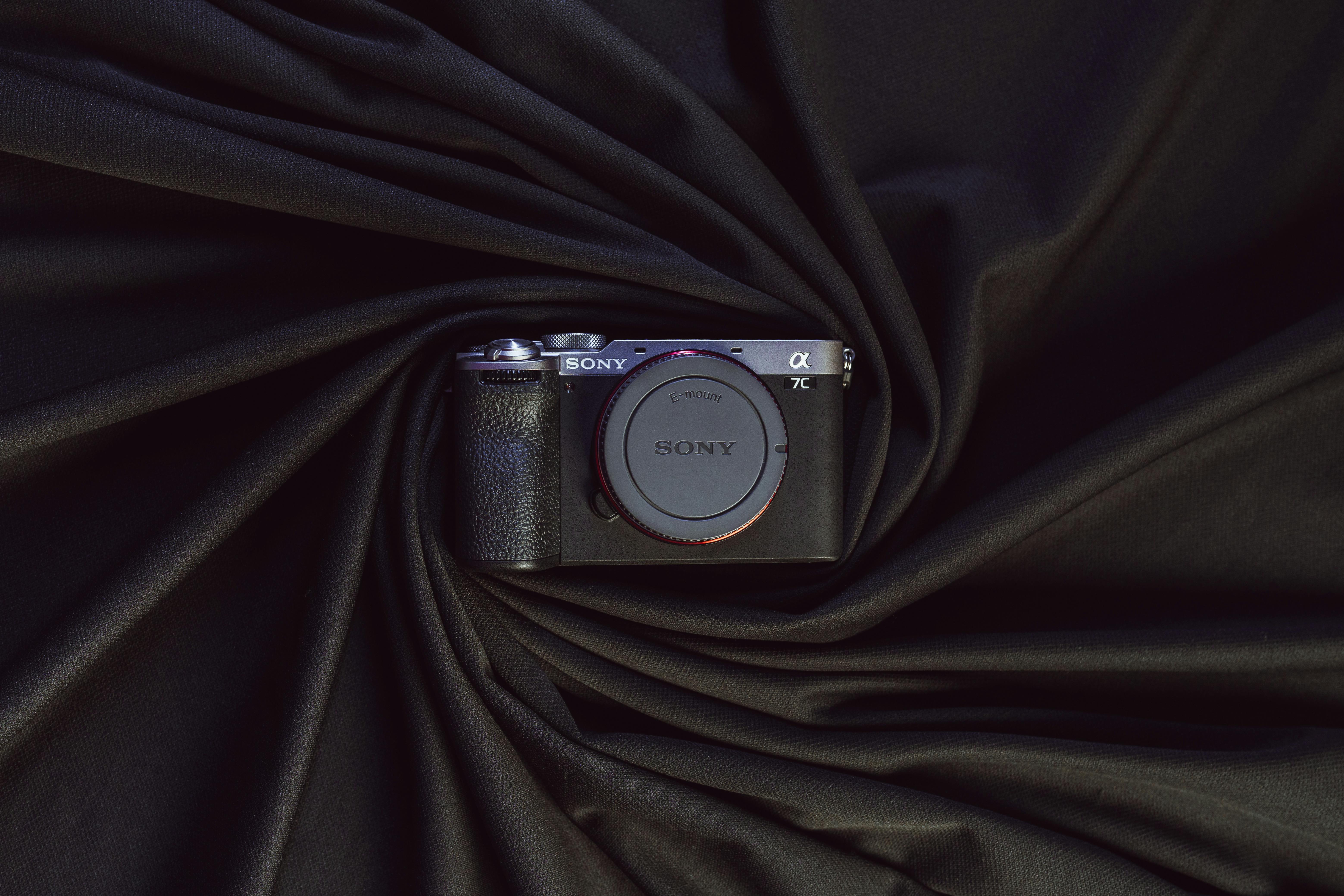 The Rise of Digital Design:⁤ Logos in ⁤the Tech ⁢Age