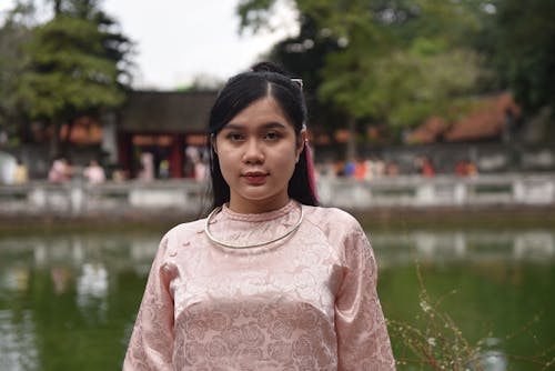 Ilmainen kuvapankkikuva tunnisteilla aasialainen nainen, kasvot, kaulakoru