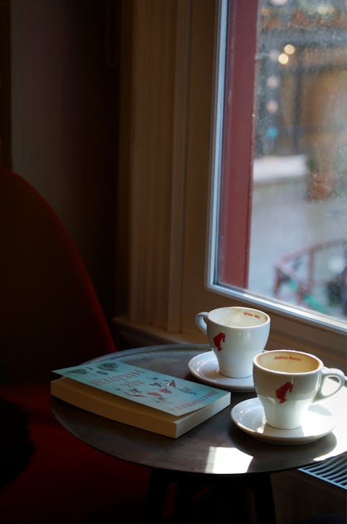 くつろぎ, コーヒー, テーブルの無料の写真素材