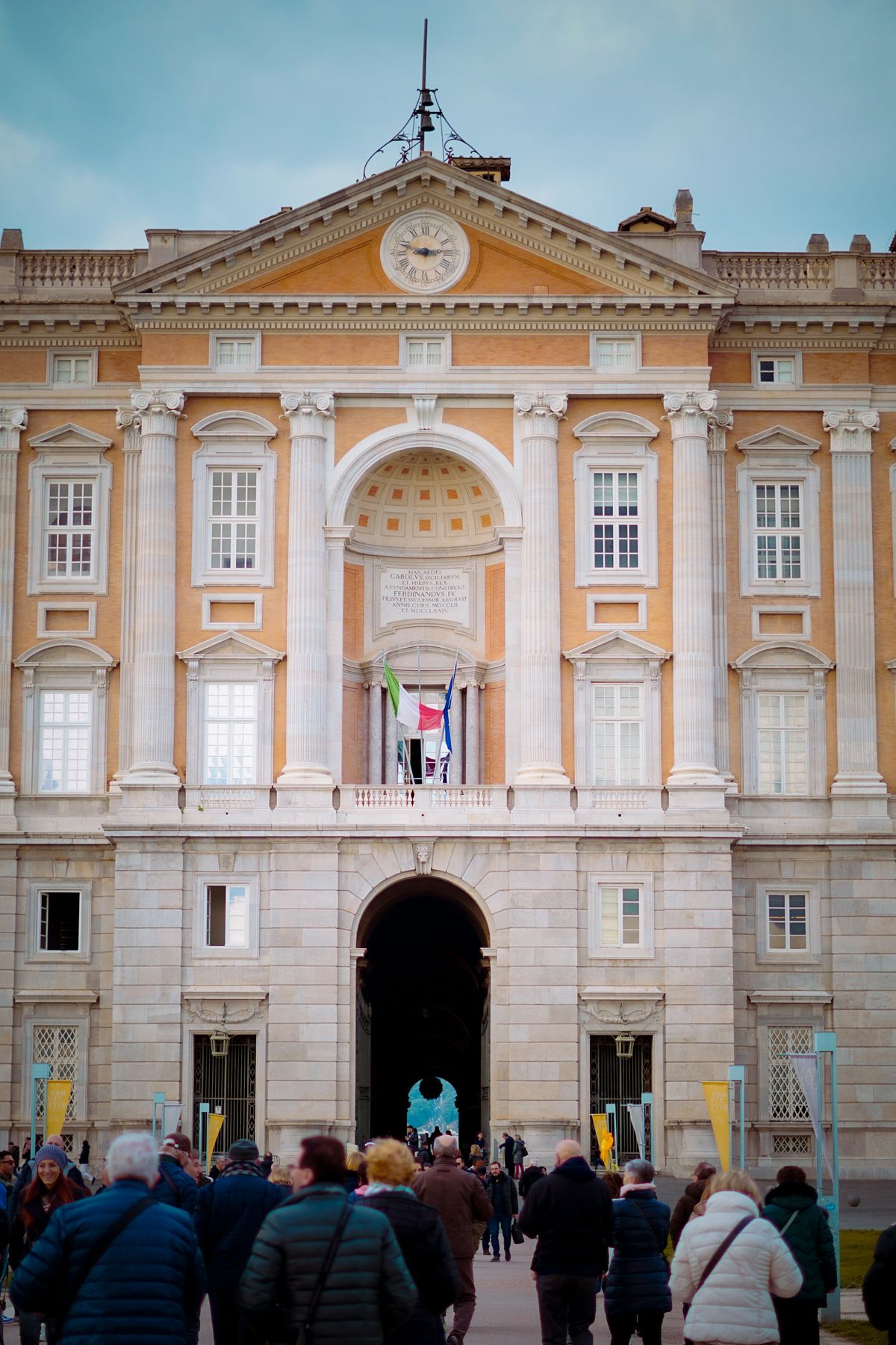 Caserta, facciata della Reggia di Caserta