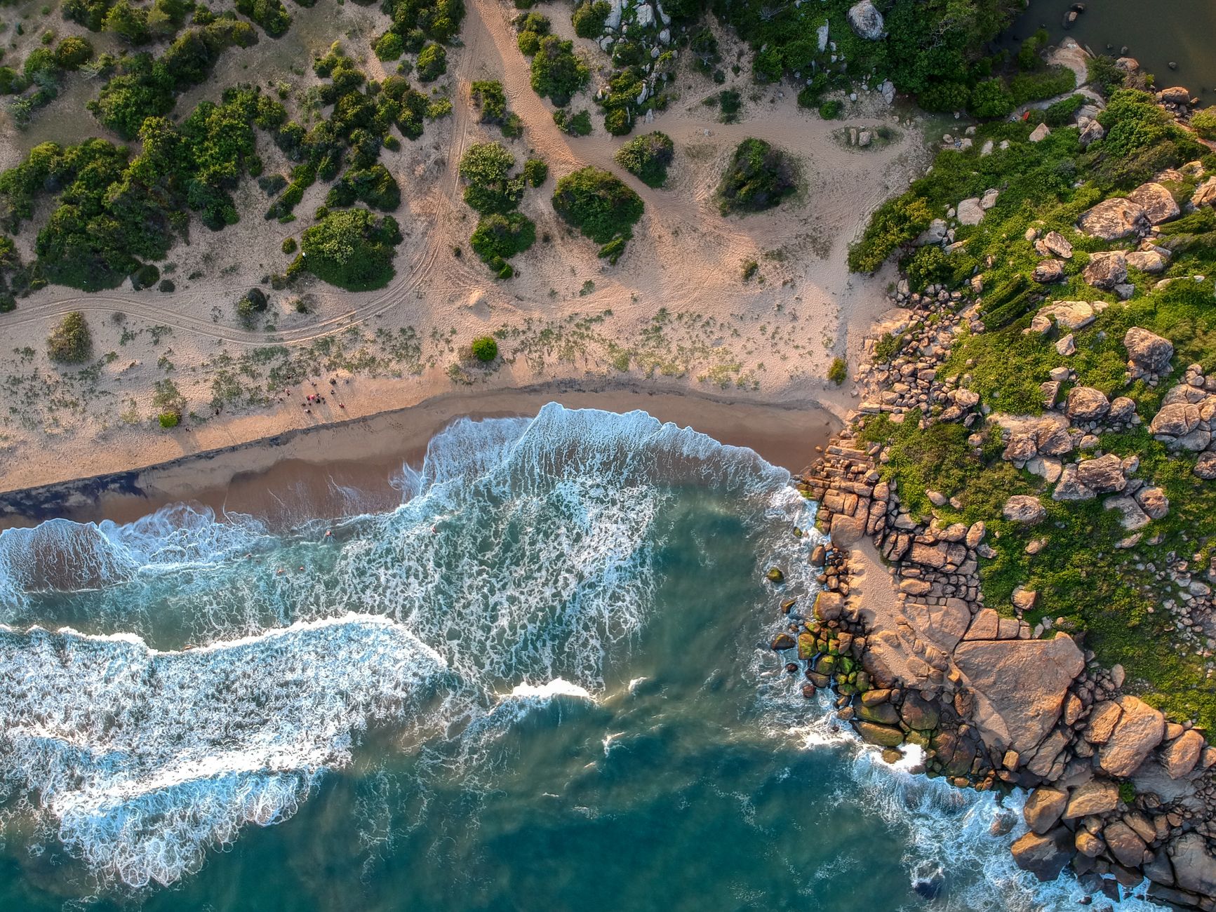 Arugambe: A Guide to Sri Lanka's East Coast Surf Town