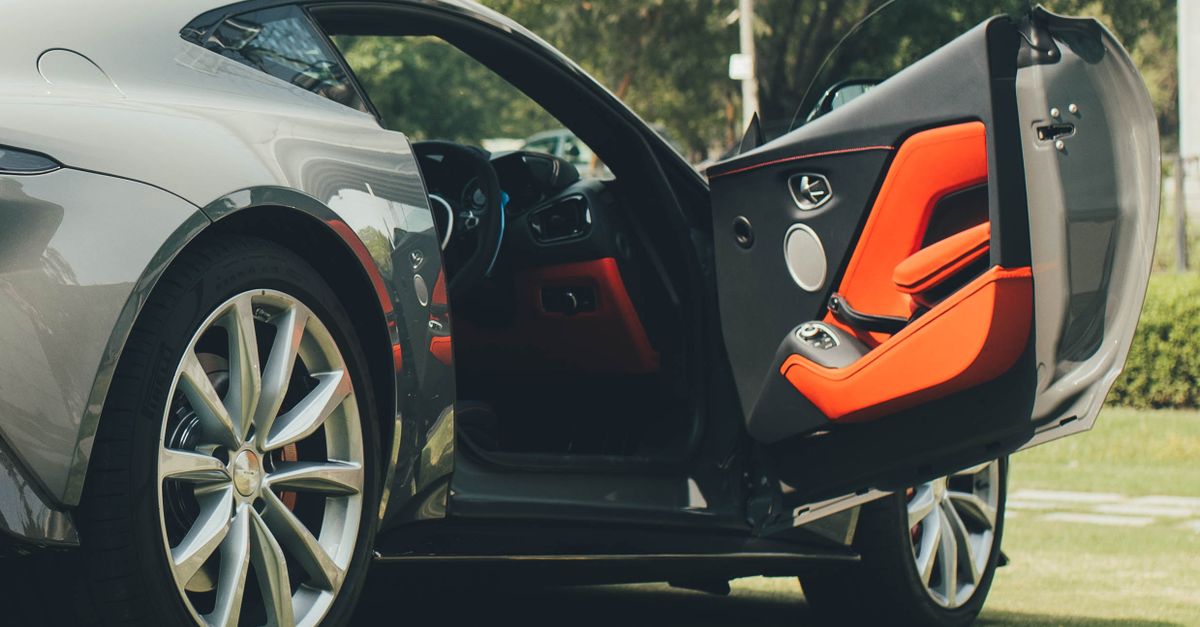 Foto Di Studio Professionali Di Automobili