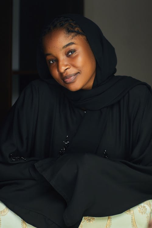 Ingyenes stockfotó divatfotózás, fekete abaya, fekete nő témában