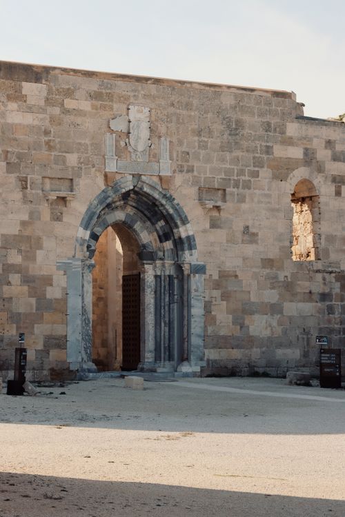 Free Explore the historic medieval stone architecture in Syracuse, Sicily. Stock Photo