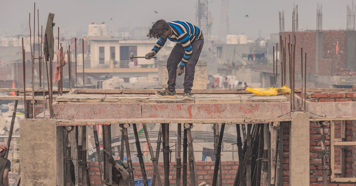 Construction Worker on Building · Free Stock Photo