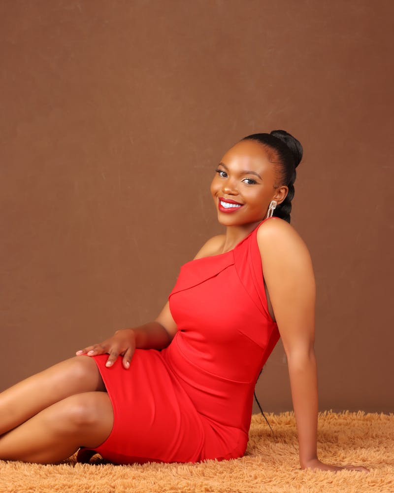 Professional portrait - replace with Bailey's photo