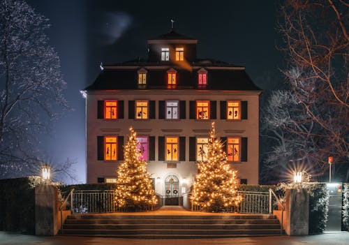 Holzhausen Palace Decoration for Christmas