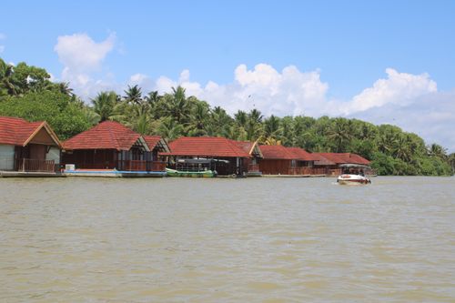 Free ALLEPY HOUSE BOAT Stock Photo