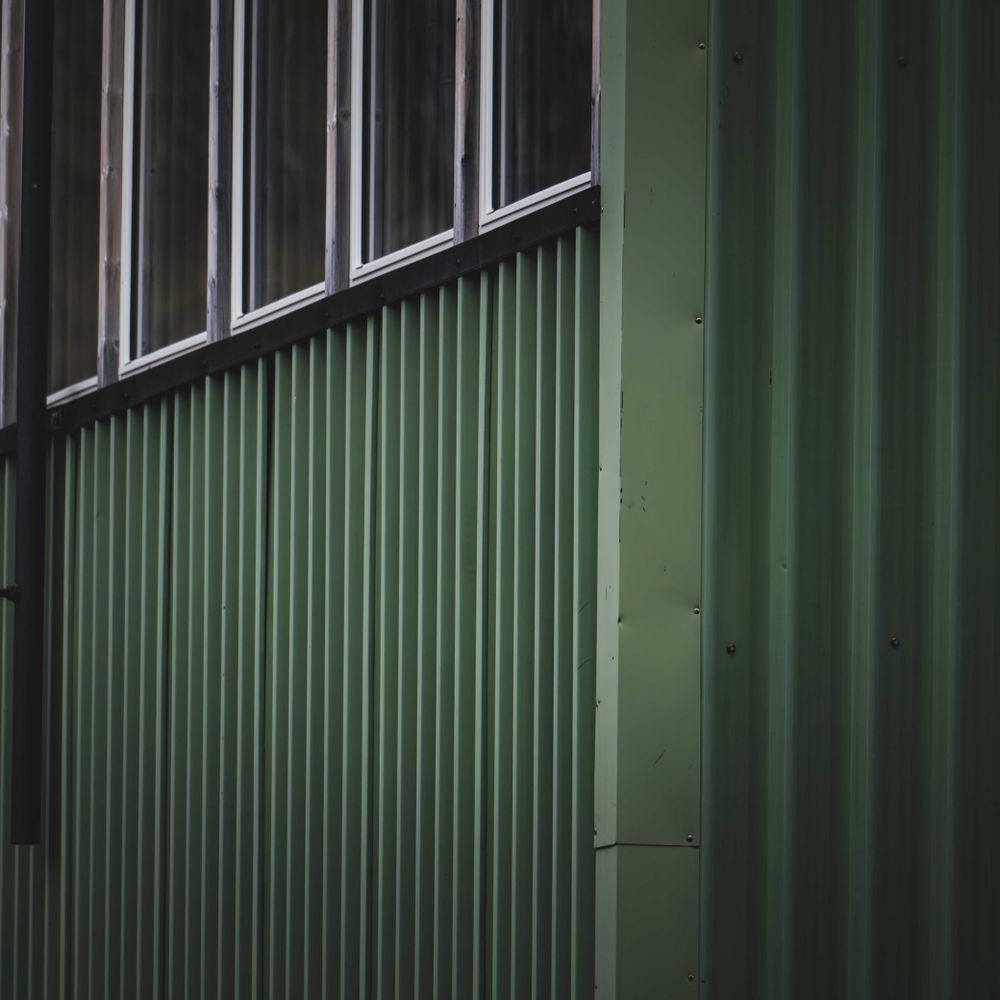 North Cray — belongings being loaded for transport to storage
