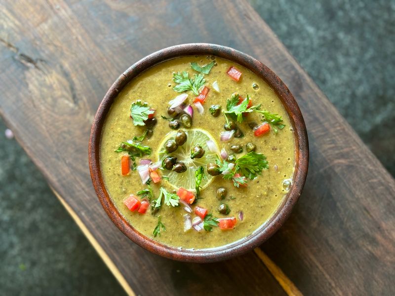 Lemon Coriander Soup (Veg)