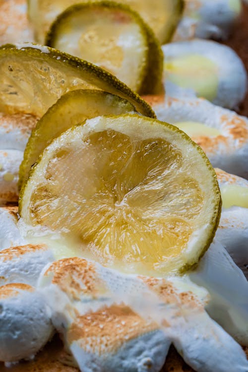 Lime Slices in Cream