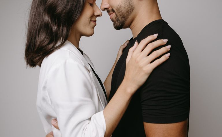 psychology of online dating connections